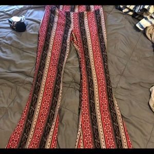 size XL floral flowy pants